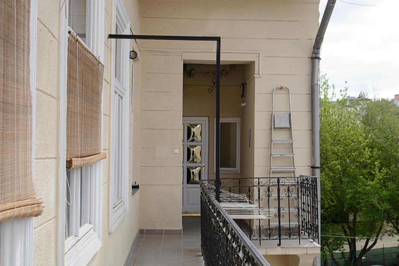 W-Tree Loft Style Apartment Budapest Exterior photo