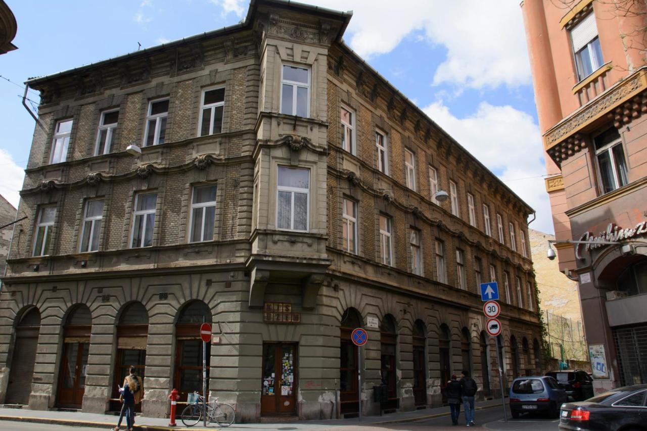 W-Tree Loft Style Apartment Budapest Exterior photo
